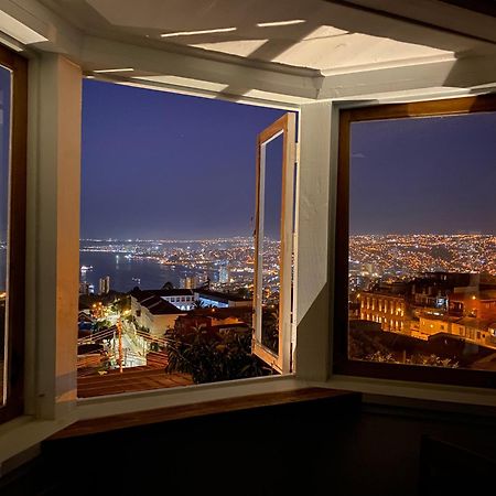 Hotel Faro Azul Valparaiso Cerro Alegre Esterno foto