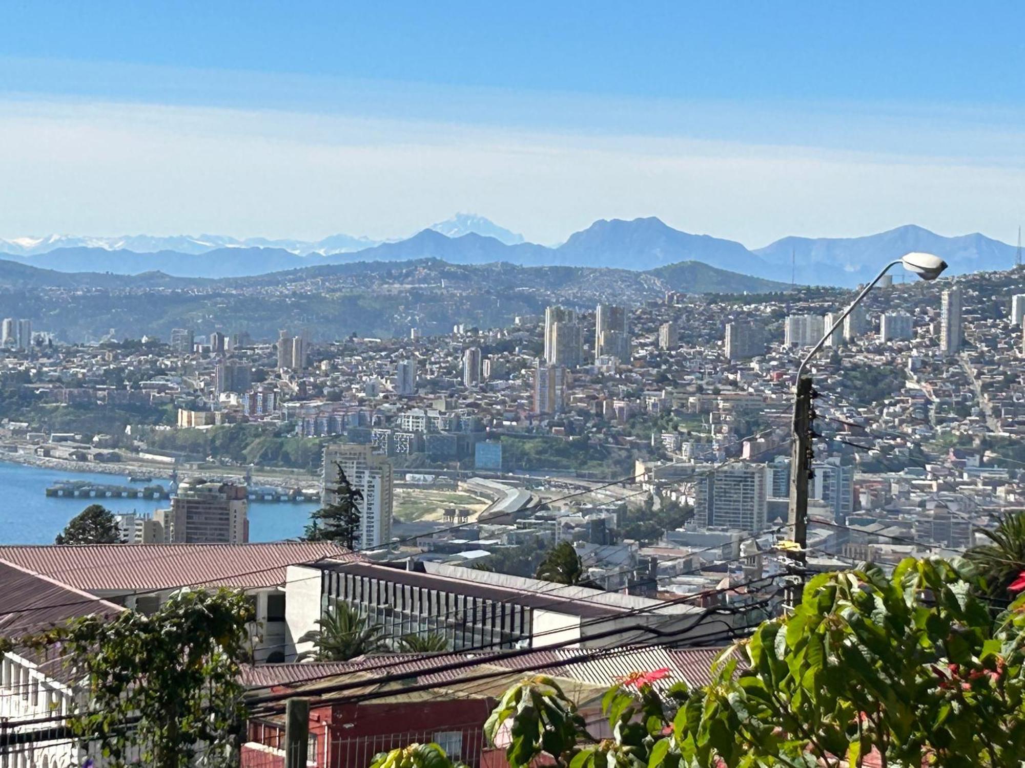 Hotel Faro Azul Valparaiso Cerro Alegre Esterno foto