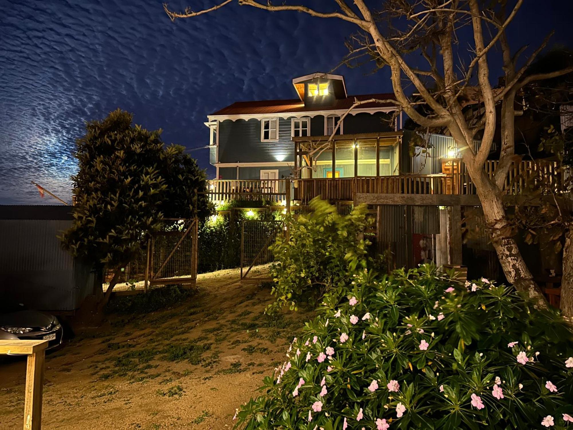 Hotel Faro Azul Valparaiso Cerro Alegre Esterno foto